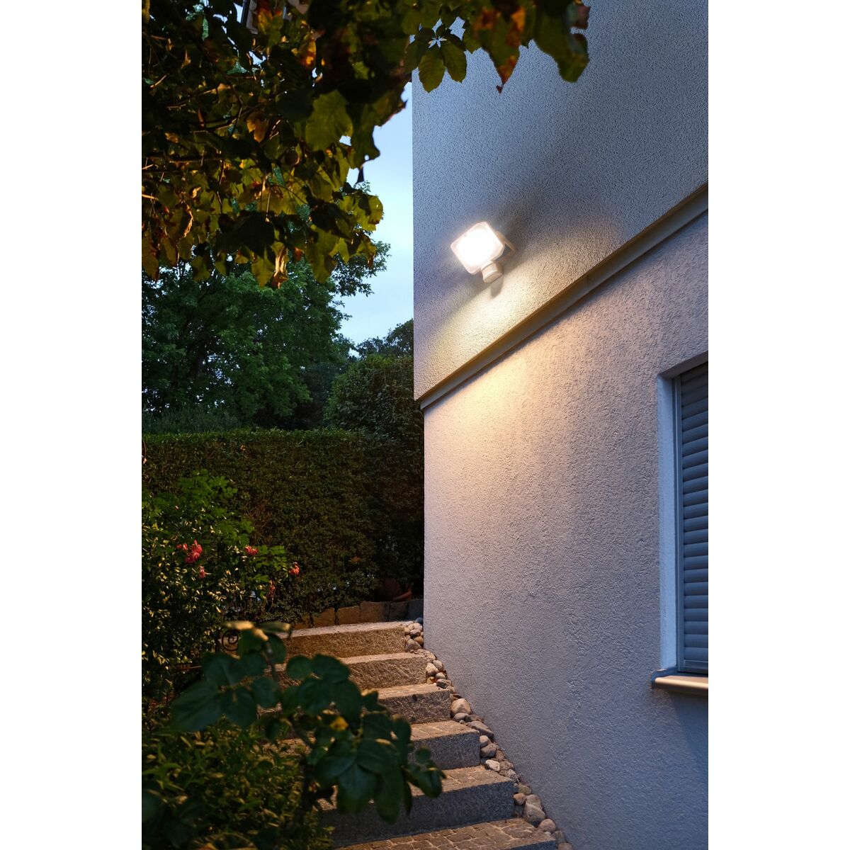 LED spotlight Brennenstuhl AL E 20 W 2080 Lm Grey Motion Detector (3000 K)